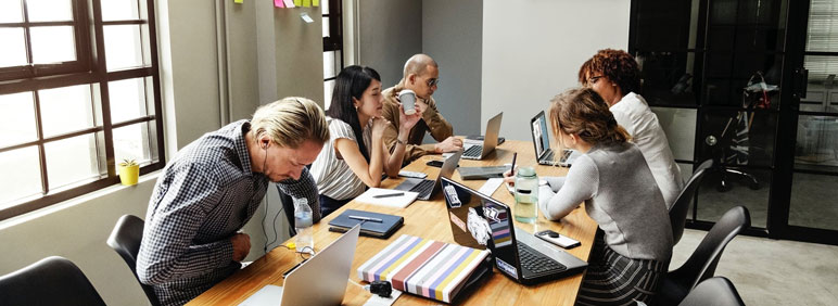 Cómo influye la distribución de la oficina en la productividad laboral
